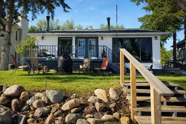 707 7 ST, Ross Haven, AB T0E 1V0