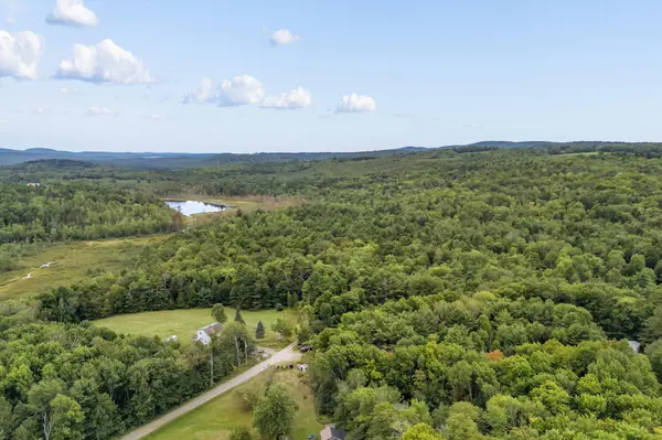 160 Stone HL, Palermo, ME 04354