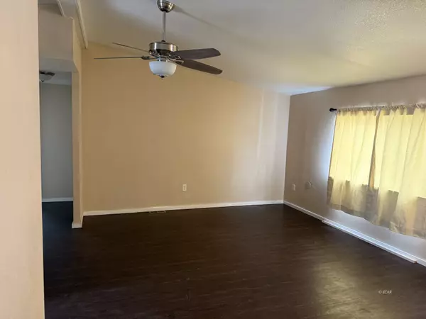 Carlin, NV 89822-9960,714 Fir St