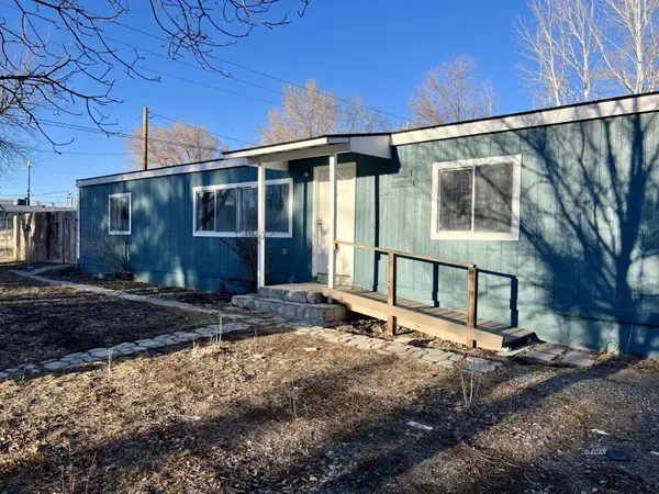 1006 Cedar ST, Carlin, NV 89822