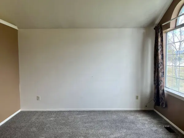 503 Cripple Creek DR, Spring Creek, NV 89815