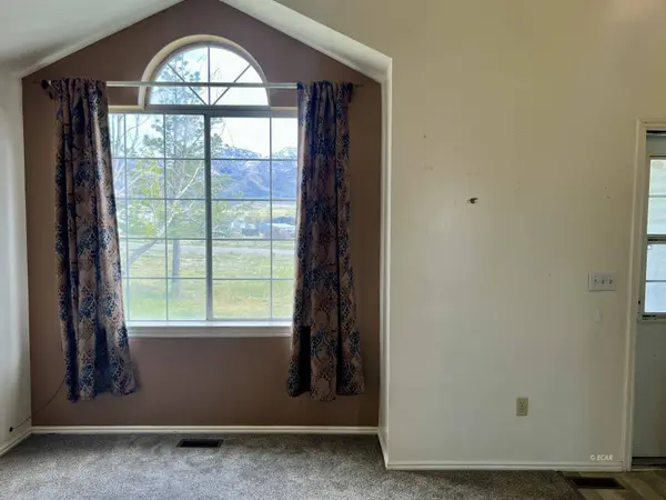 503 Cripple Creek DR, Spring Creek, NV 89815