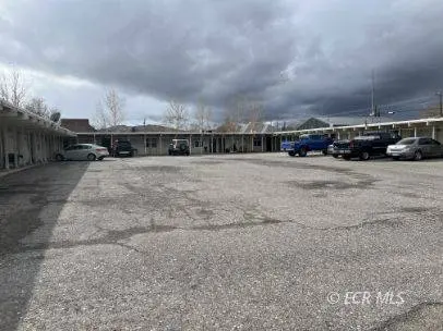 340 6th ST, Elko, NV 89801