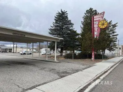 340 6th ST, Elko, NV 89801