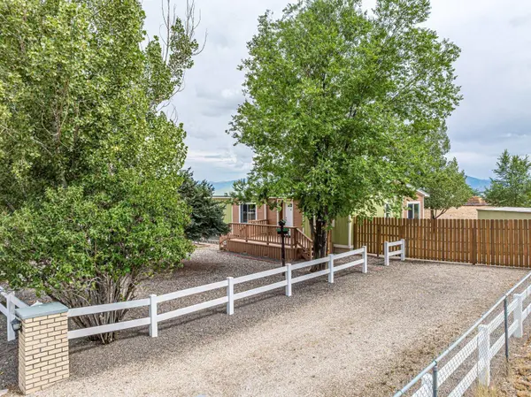 933 Spring Valley Pkwy, Spring Creek, NV 89835