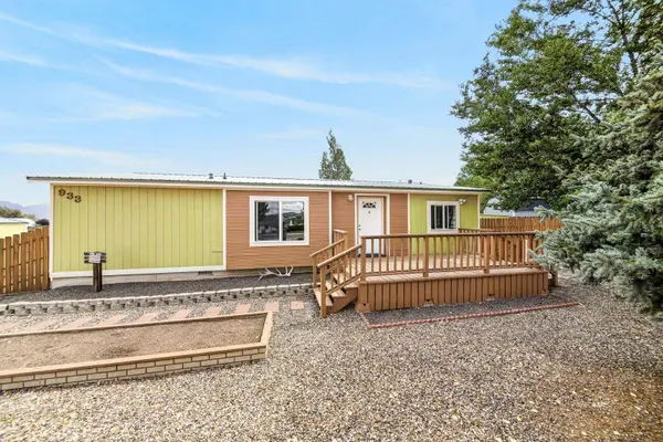 933 Spring Valley Pkwy