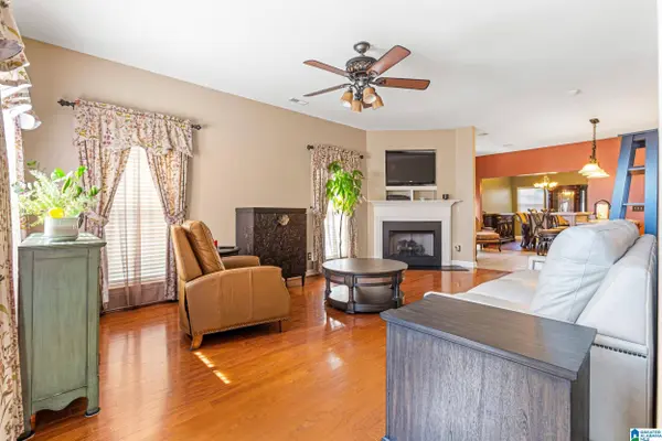 888 CODY CIRCLE, Fultondale, AL 35068
