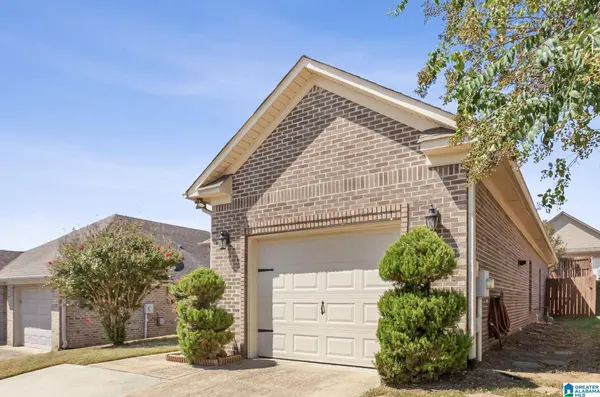 888 CODY CIRCLE, Fultondale, AL 35068