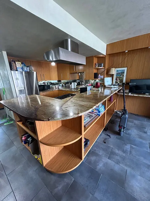 1800 Lavaca ST #A208, Austin, TX 78701