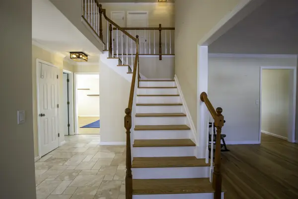 14 Whalen Dr, Hopewell Junction, NY 12533-6341