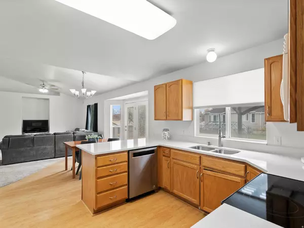 4963 W 8780 S, West Jordan, UT 84081