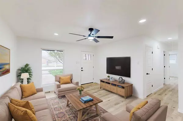 901 Pioneer Road, Mesquite, TX 75149