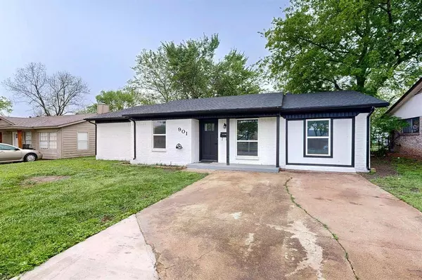 901 Pioneer Road, Mesquite, TX 75149