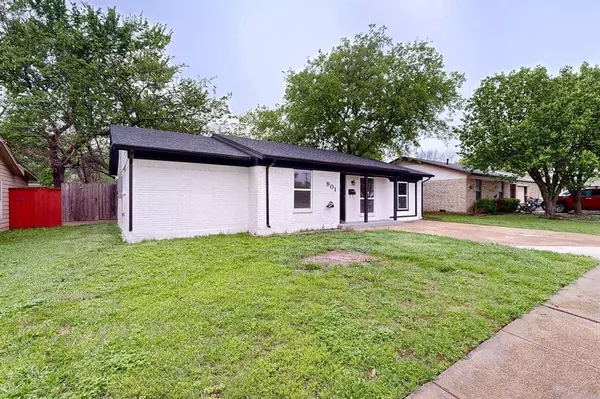 901 Pioneer Road, Mesquite, TX 75149