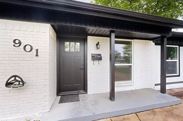 901 Pioneer Road, Mesquite, TX 75149