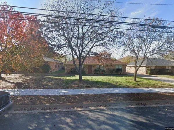 2320 Bernard Street, Denton, TX 76205