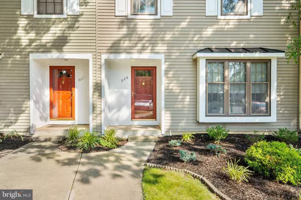 826 KINGS CROFT, Cherry Hill, NJ 08034