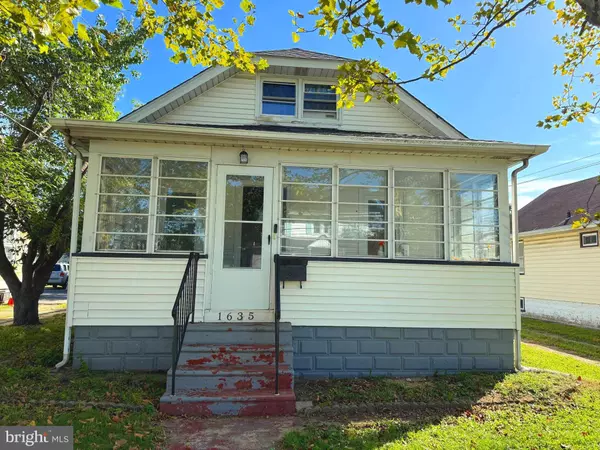 1635 S DELAWARE ST, Paulsboro, NJ 08066