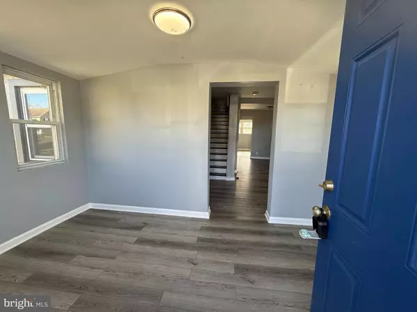 37 BEAVER AVE, Pennsville, NJ 08070