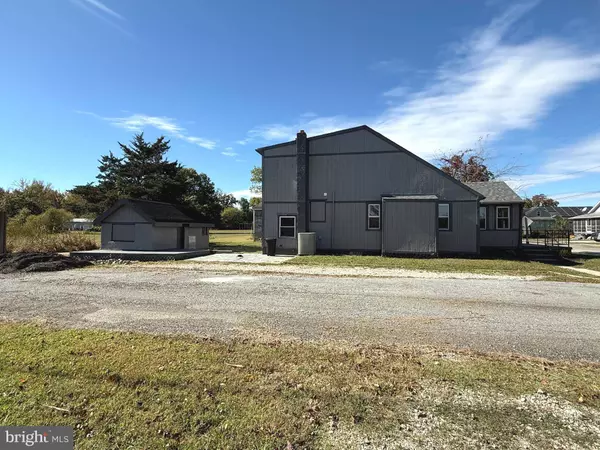 37 BEAVER AVE, Pennsville, NJ 08070