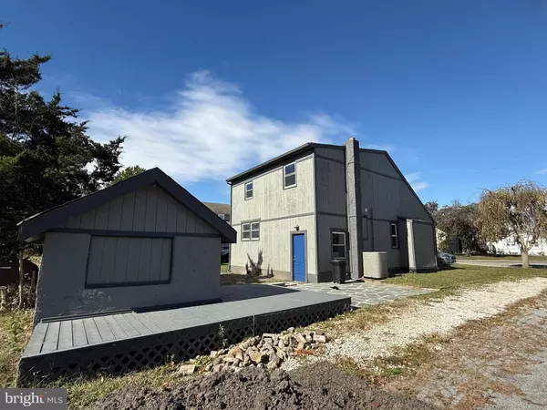 37 BEAVER AVE, Pennsville, NJ 08070