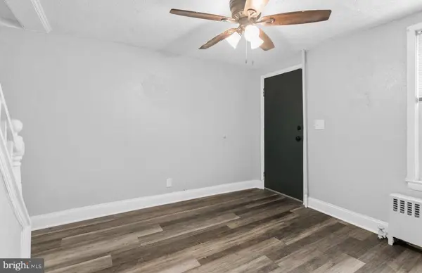 49 BOND ST, Trenton, NJ 08618