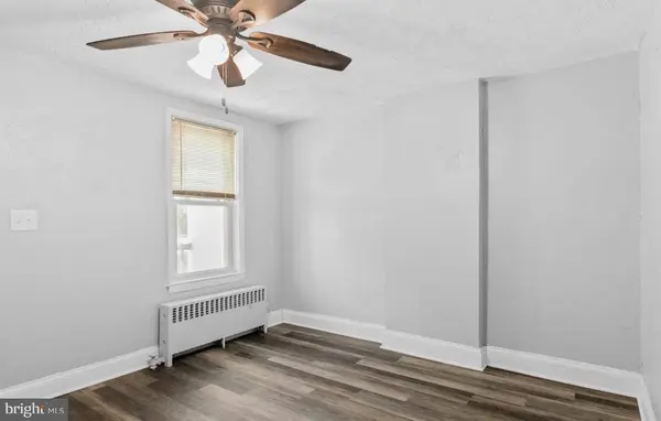 49 BOND ST, Trenton, NJ 08618