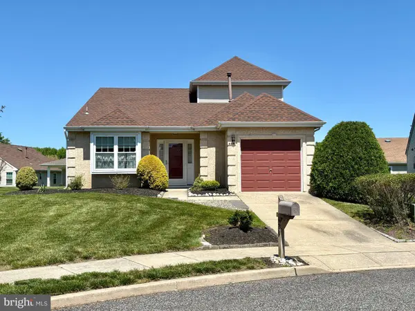 428 ELDERBERRY CT, Mount Laurel, NJ 08054