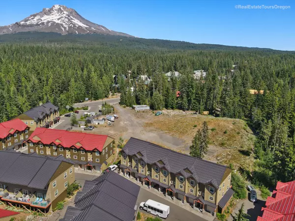 What It’s Like Living in Government Camp, OR