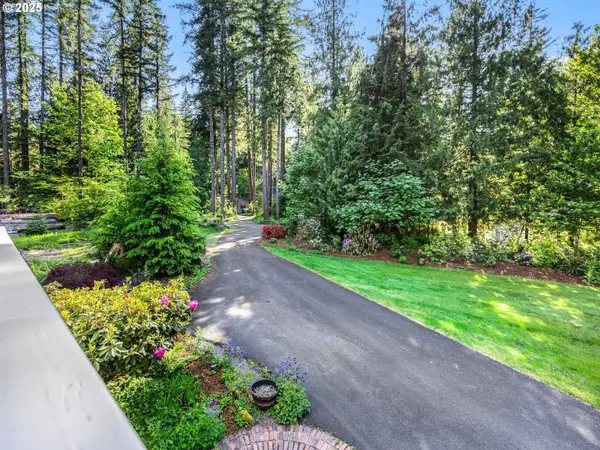 21010 E COUNTRY CLUB RD, Brightwood, OR 97011