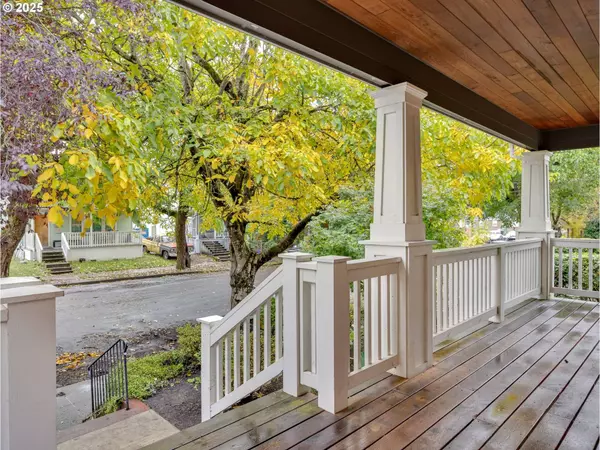 4417 N GANTENBEIN AVE, Portland, OR 97217