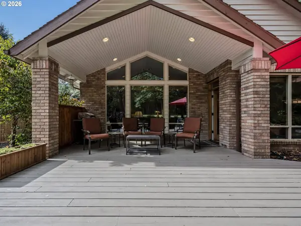 25858 E BRIGHT AVE, Welches, OR 97067