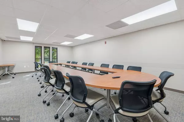 842 N SHENANDOAH AVE, Front Royal, VA 22630