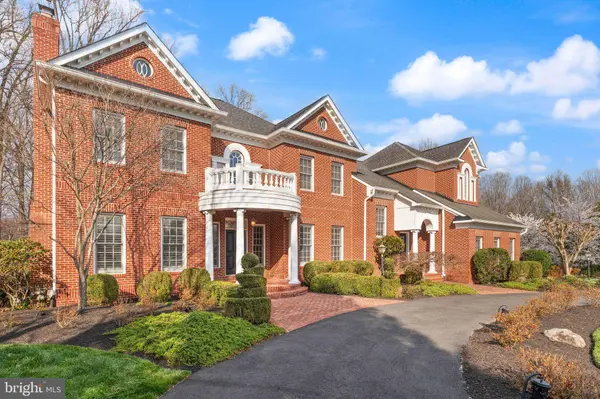 12300 CASTLE BRANCH RD, Fairfax, VA 22030