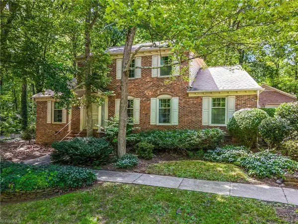 1605 Bearhollow RD, Greensboro, NC 27410