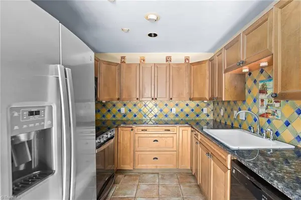 4850 Stony Creek LN, Winston-salem, NC 27127