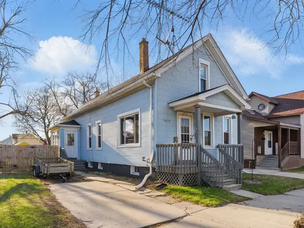 1812 S 12th St, Sheboygan, WI 53081-5817