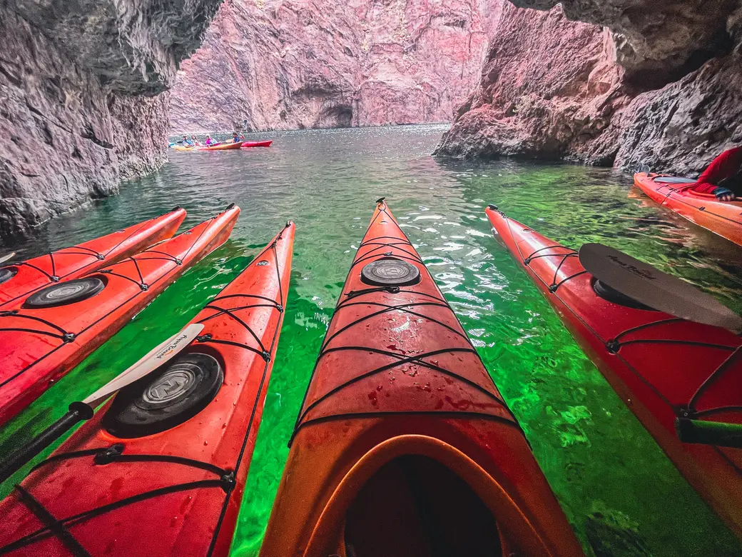 Emerald Cave Kayaking in Arizona: A Local Guide to One of the State’s Most Peaceful Adventures