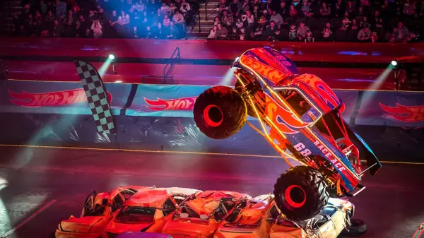 Hot Wheels Monster Trucks Live Glow-N-Fire Returns to Glendale This August
