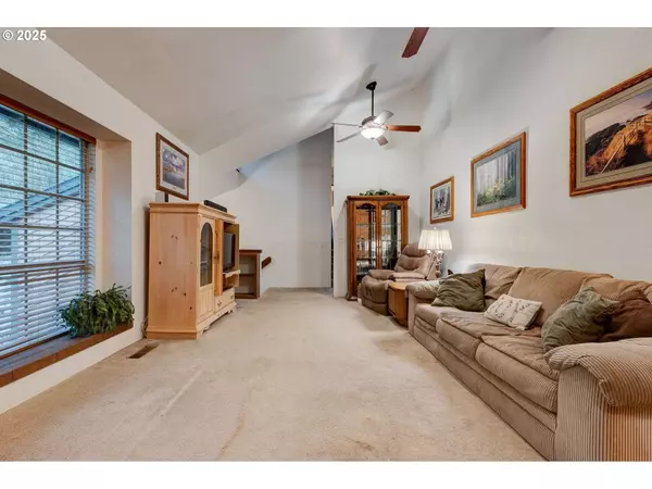 6625 SW NEHALEM LN, Beaverton, OR 97007