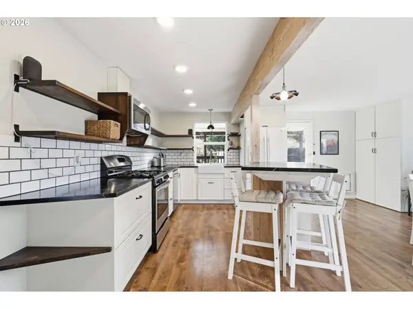 19350 SW MURPHY ST, Beaverton, OR 97078