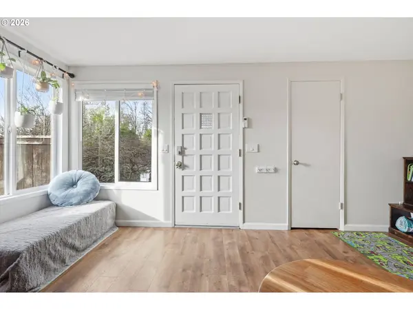 19350 SW MURPHY ST, Beaverton, OR 97078