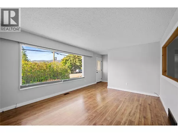 2037 PARKER Drive, Merritt, BC V1K1J2