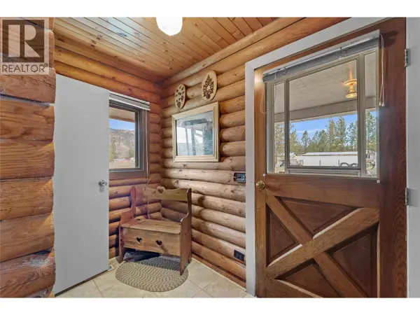 2536 Kinvig Street, Merritt, BC V0K1Y0