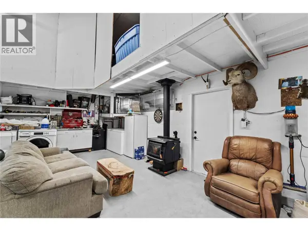 1550 WALNUT Avenue, Merritt, BC V1K1L3