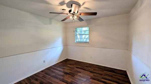 205 Debra Drive, Warner Robins, GA 31088