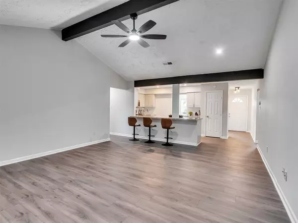 7315 Millbrae LN, Houston, TX 77041