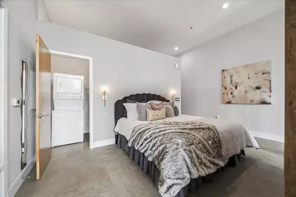 1312 Live Oak ST #104, Houston, TX 77003