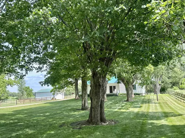 N8786 County Road F, Berlin, WI 54923