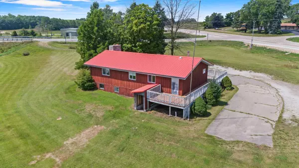 W3867 Highway 23, Princeton, WI 54968
